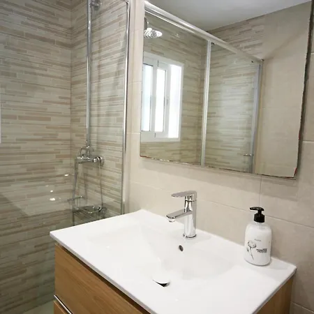 Alay Pool & Apartment