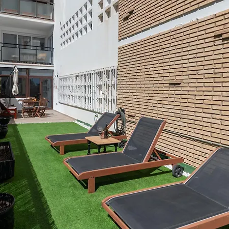 Alay Pool & Apartment *